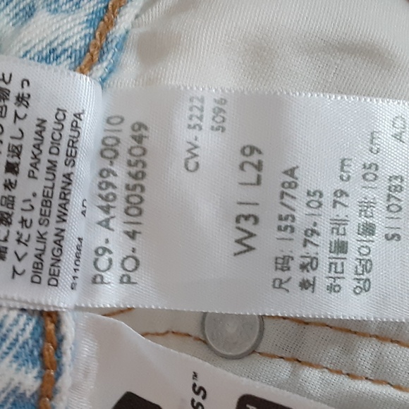 Levi's 591 81 High Rise Loose thru Hip Tapered Leg 31x29 - Picture 11 of 12